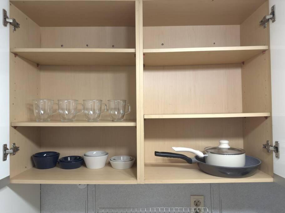 Modern Loft Hongdae Apartemen Seoul