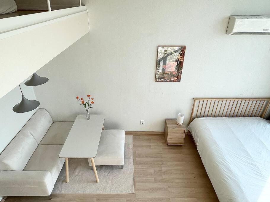 Apartemen Modern Loft Hongdae